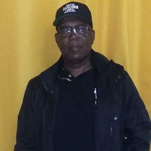 Meet your Posher, Desmond